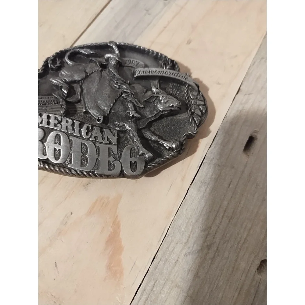 Vtg Siskiyou BELT BUCKLE 1987 Bull Riding Rodeo #99/2500 Western Cowboy Country